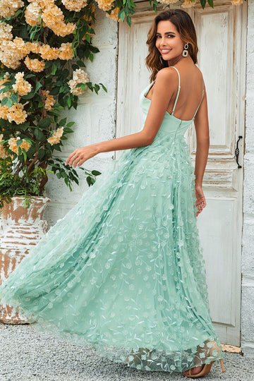 Sjarmerende A Line Spaghetti stropper Green Long brudepike kjole med Appliques